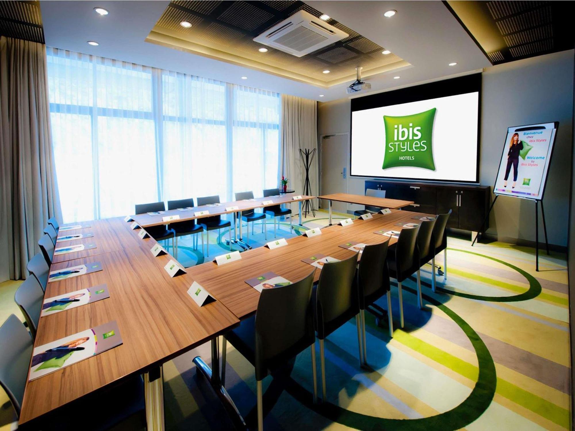 Ibis Budget Brest Centre Port Экстерьер фото