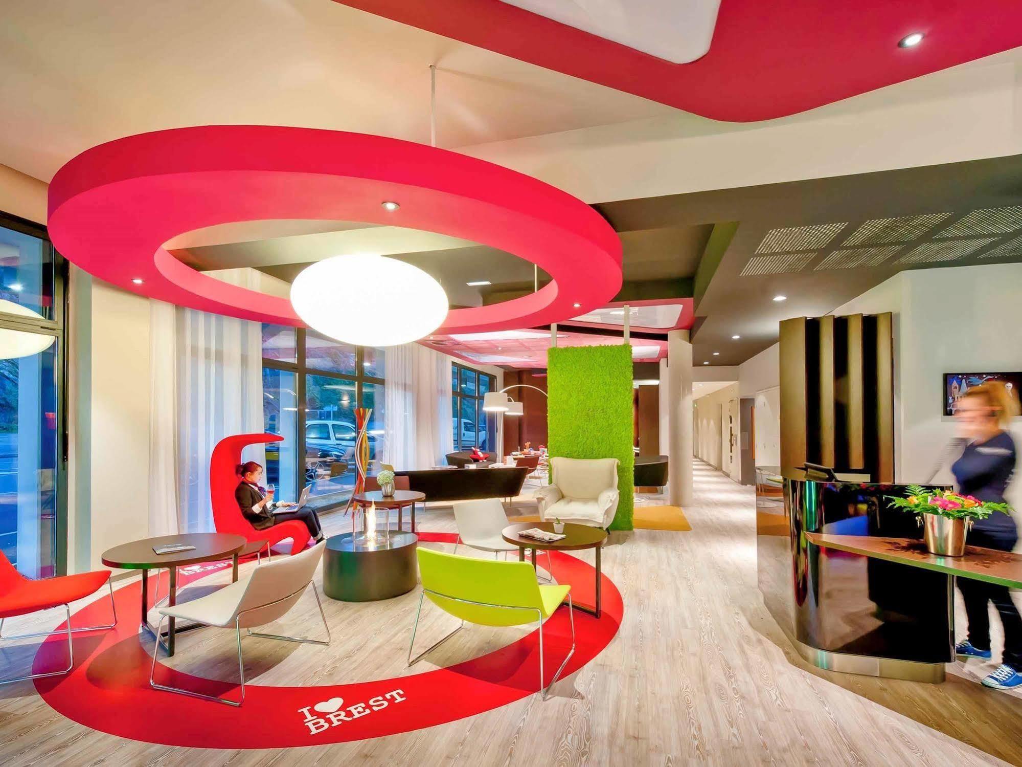 Ibis Budget Brest Centre Port Экстерьер фото